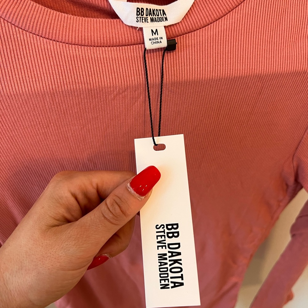 BB Dakota by Steve Madden Womens Ribbed Short Mini Dress Pink long sleeve NWT - Picture 3 of 5
